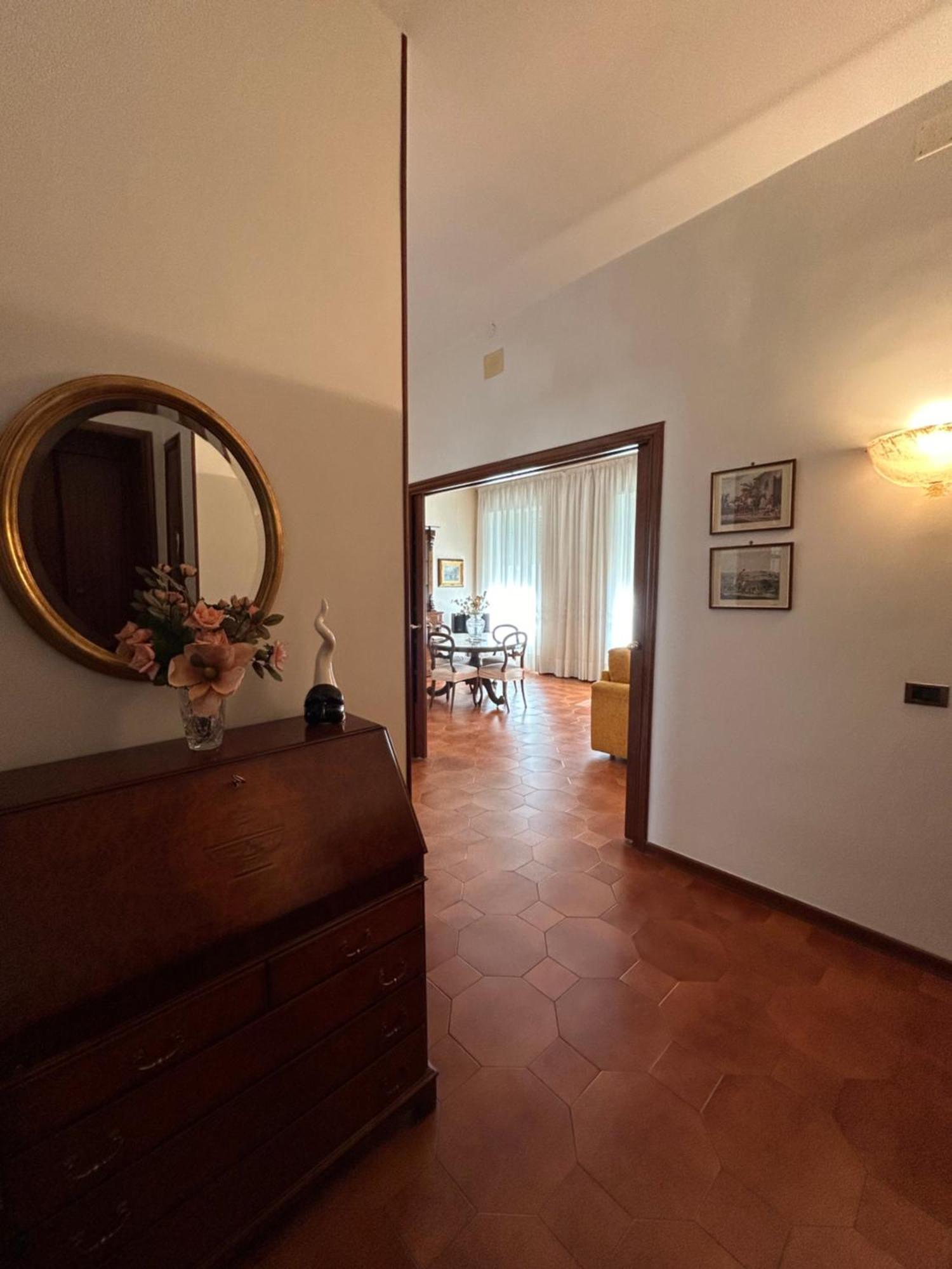 Suite Suarez Napoli Exterior foto